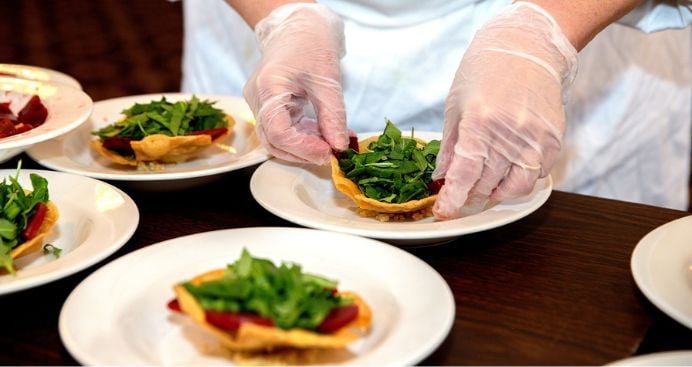 ¿Cuál es la diferencia entre un Chef y un Gastrónomo?